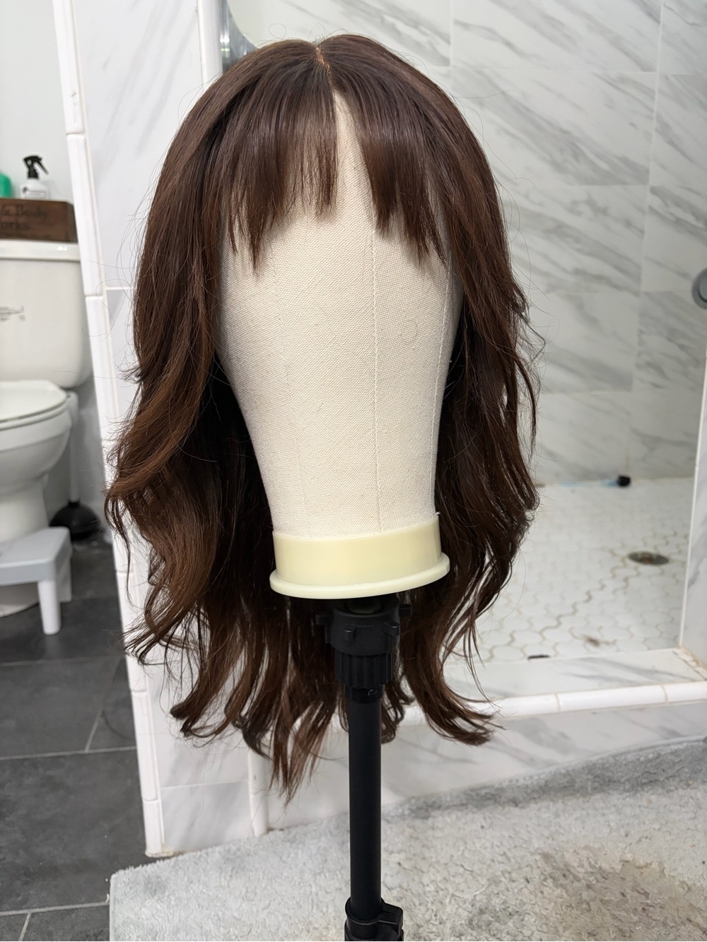 Women's Wavy Fringe Wig in Medium Brown